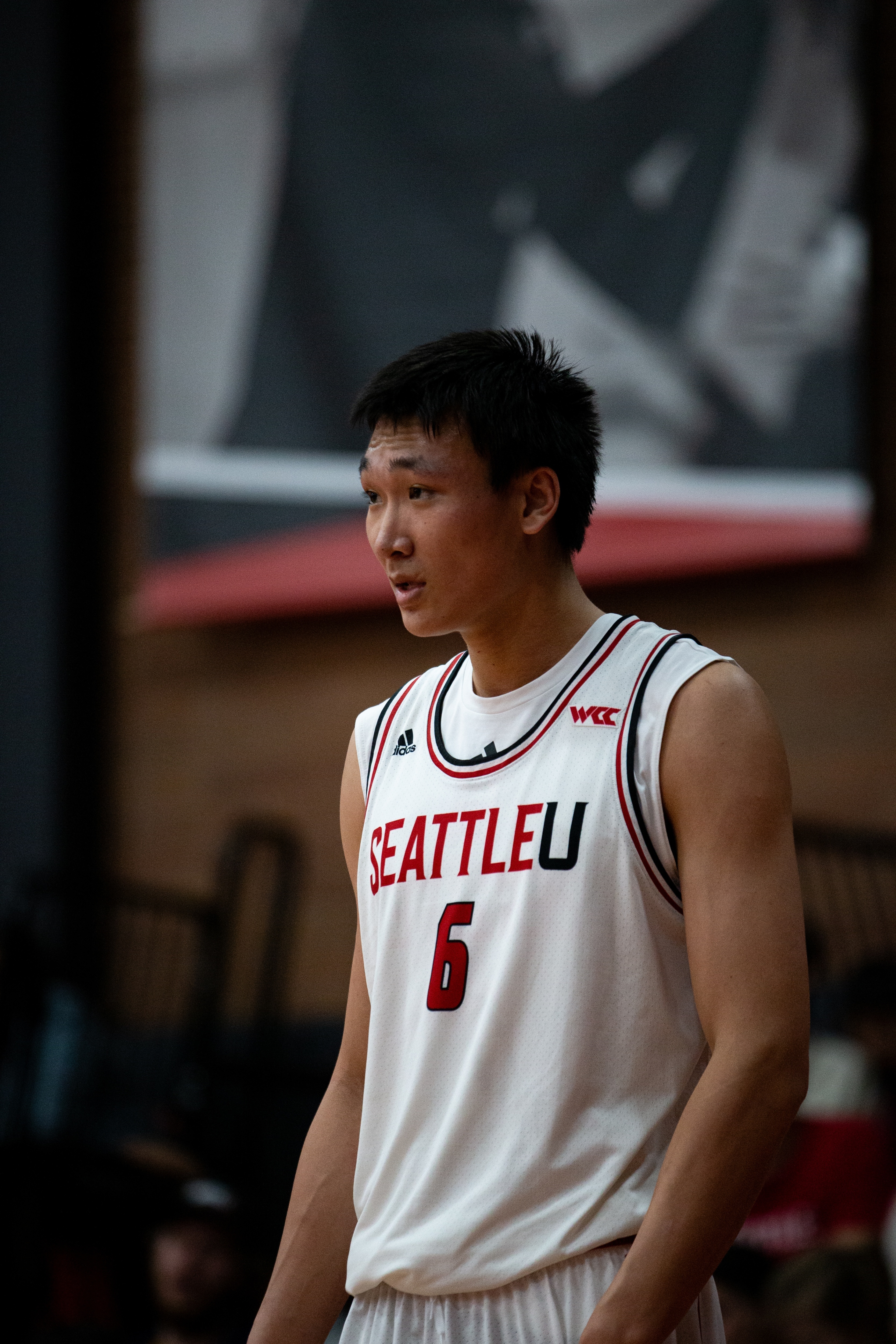 状态一般！NCAA常规赛-淡厚然替补出场14分钟 2罚1中得1分2板2助