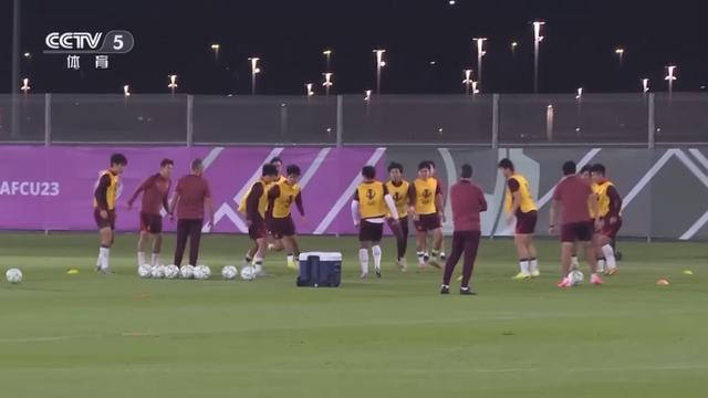世界杯客户端升级说明-视频丨“尽自己最大努力去战斗！” U23国足决赛前最新备战情况